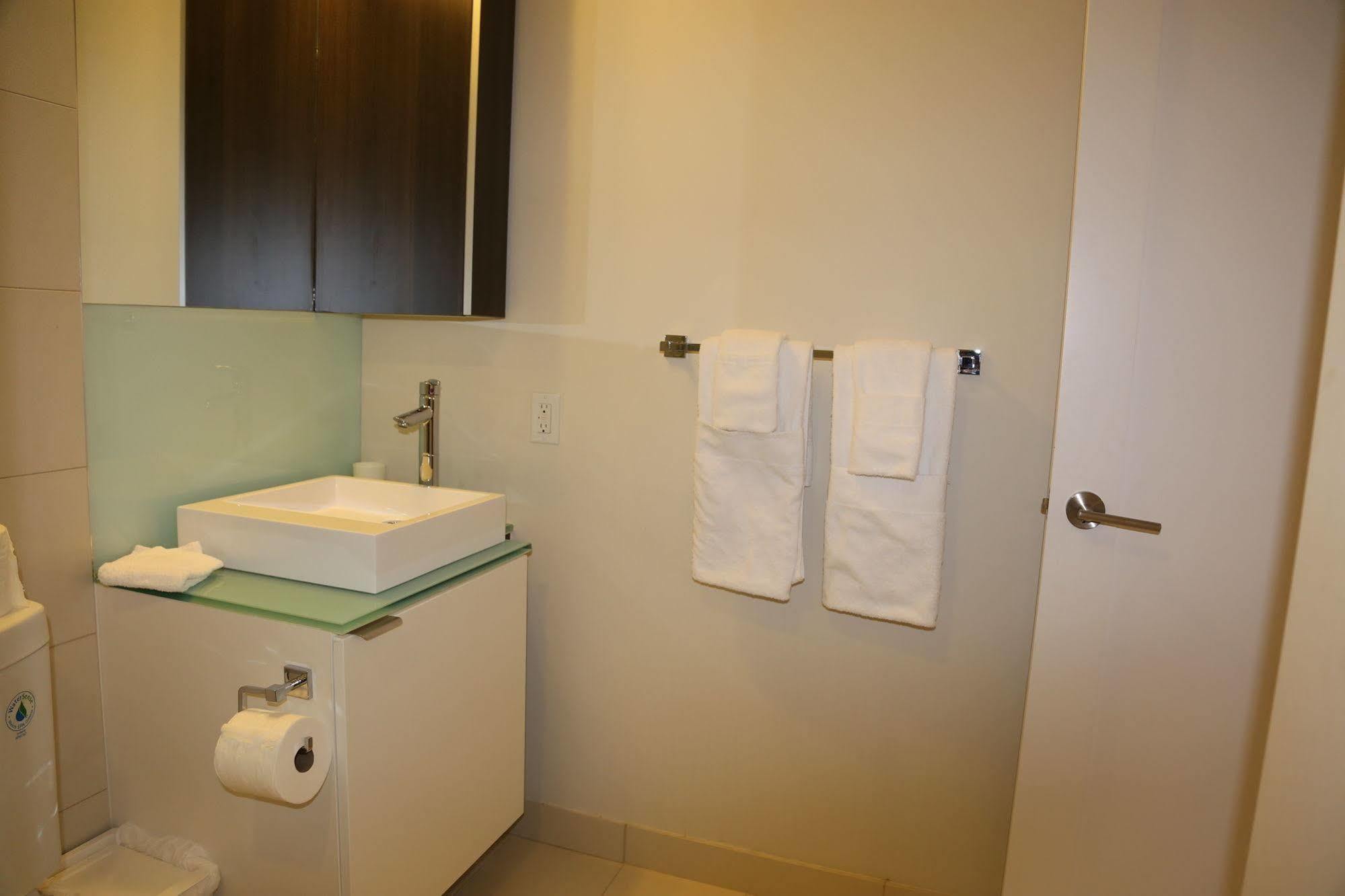 Hotel Duke Furnished 4*
